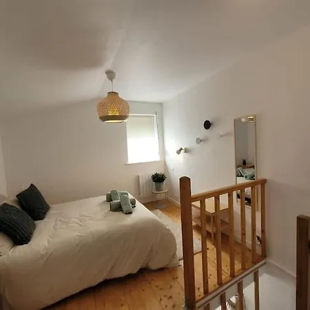 Petite Maison Pleine De Charme Holiday home Lambersart